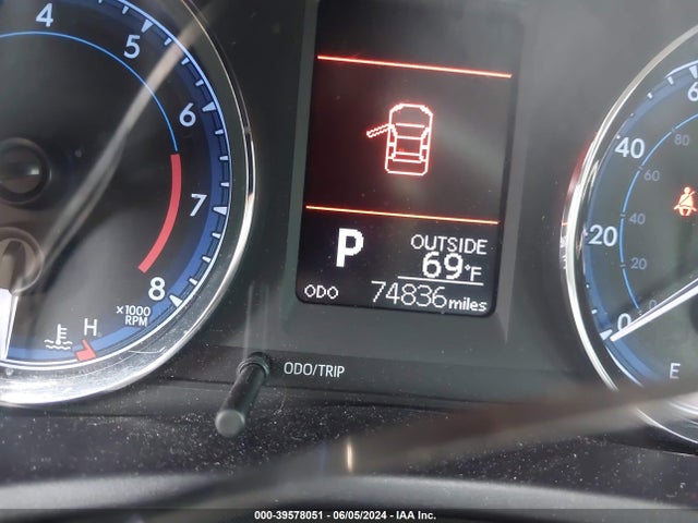 Toyota COROLLA LE 2019 5YFBURHE6KP943228 Image 15