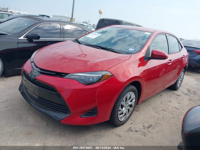 Toyota COROLLA LE 2019 5YFBURHE6KP943228 Image 2