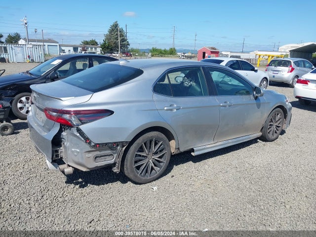 Toyota CAMRY SE 2022 4T1G11AK5NU703512 Image 4
