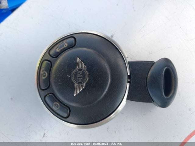 2012 MINI COOPER S WMWSV3C51CTY16735 Photo 10