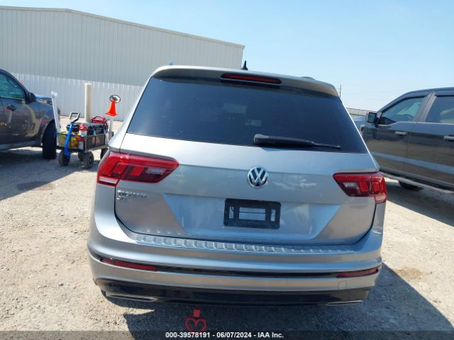 3VV3B7AX6MM118117 Volkswagen Tiguan 2.0t Se/2.0t Se R-line Black/2.0t Sel