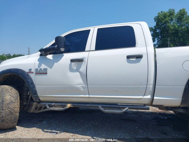 3C6UR5CLXEG156681 RAM 2500 Tradesman