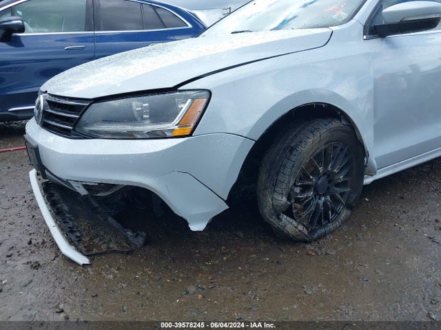 3VWDB7AJ9HM246871 Volkswagen Jetta 1.4t Se