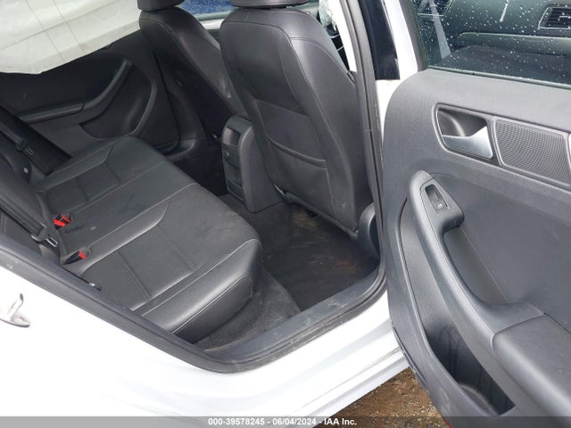 3VWDB7AJ9HM246871 Volkswagen Jetta 1.4t Se
