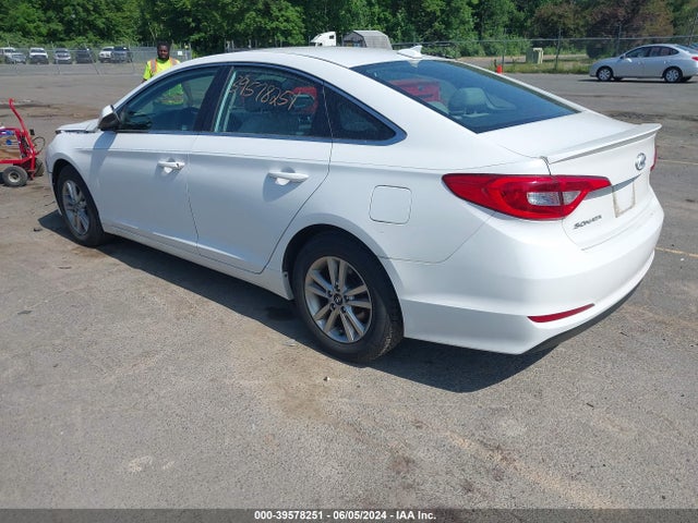 Hyundai SONATA SE 2016 5NPE24AF0GH350851 Image 3