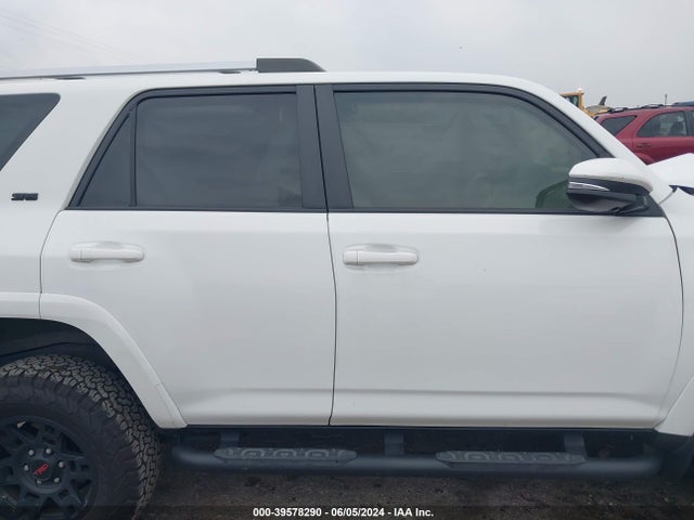 Toyota 4runner Sr5 Premium 2020 JTEZU5JR3L5225909 Image 13