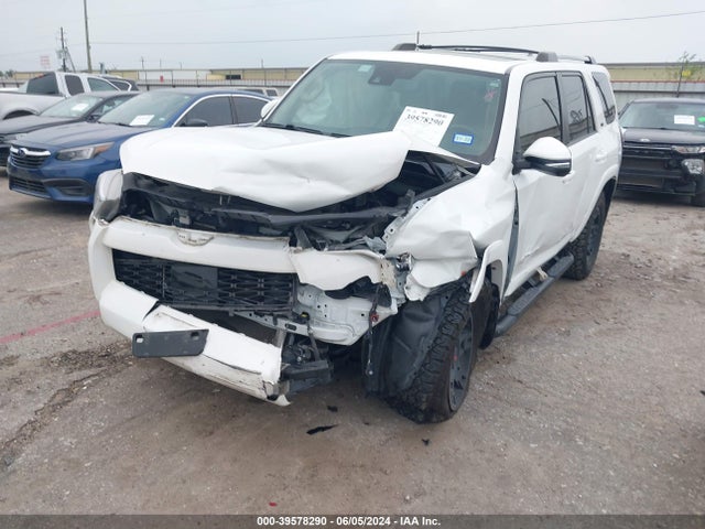 Toyota 4runner Sr5 Premium 2020 JTEZU5JR3L5225909 Image 2