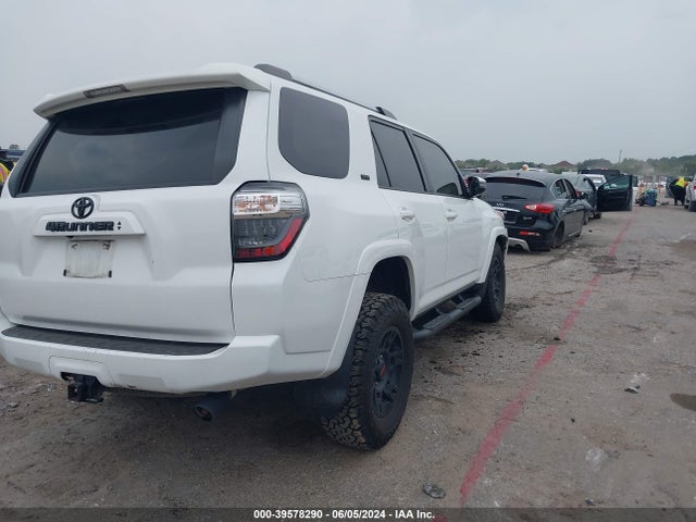 Toyota 4runner Sr5 Premium 2020 JTEZU5JR3L5225909 Image 4