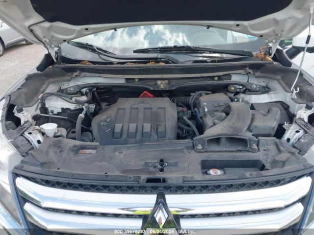 JA4AT5AA2JZ038031 Mitsubishi Eclipse Cross Sel