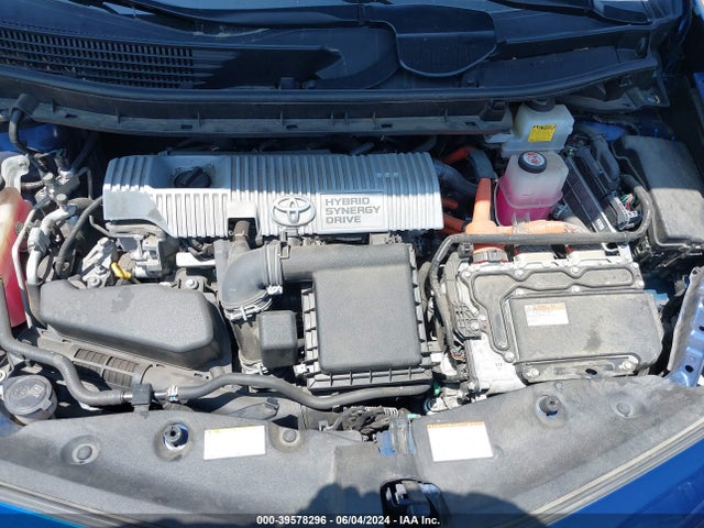 Toyota Prius V Five 2017 JTDZN3EUXHJ070505 Image 10