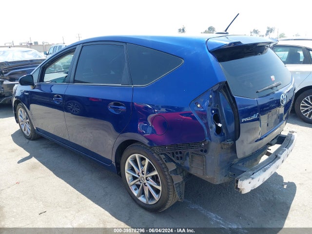Toyota Prius V Five 2017 JTDZN3EUXHJ070505 Image 3