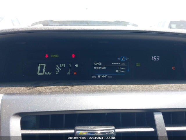 Toyota Prius V Five 2017 JTDZN3EUXHJ070505 Image 7