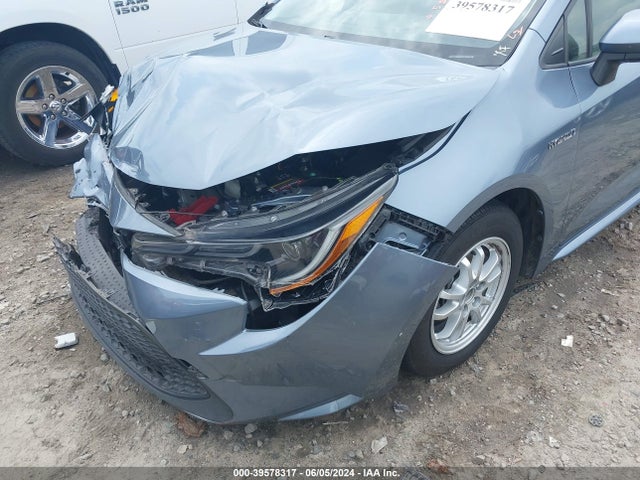 Toyota Corolla Hybrid Le 2021 JTDEAMDE9MJ028394 Image 20