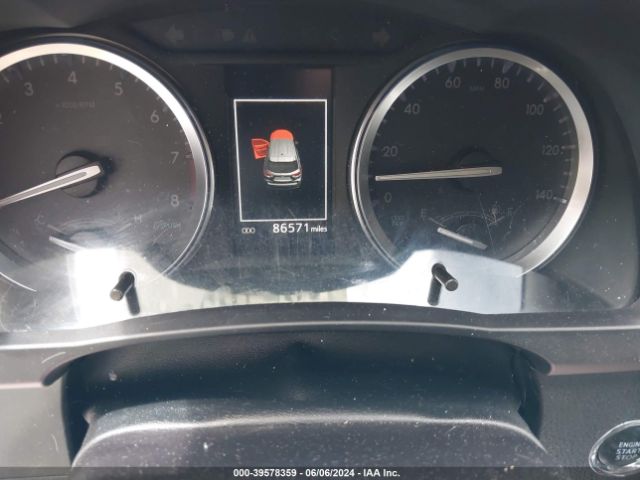 5TDJZRFH2HS438605 Toyota Highlander Se