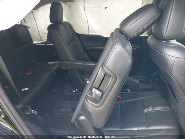 5TDJZRFH2HS438605 Toyota Highlander Se