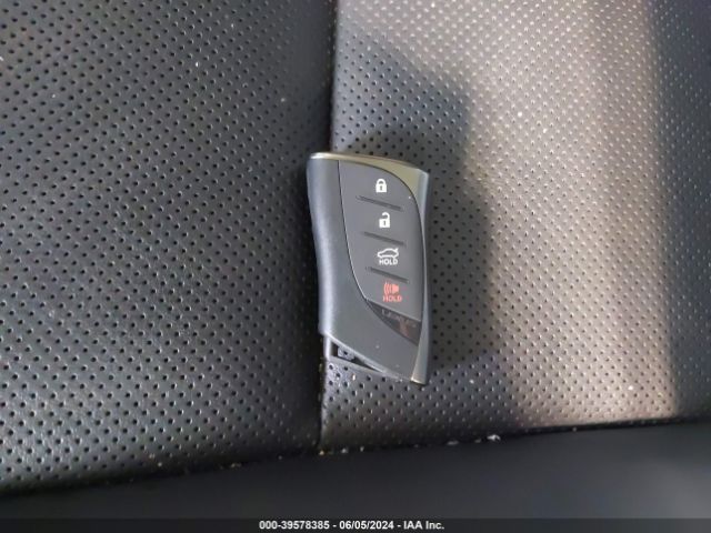 58ABZ1B13KU034900 Lexus ES 350