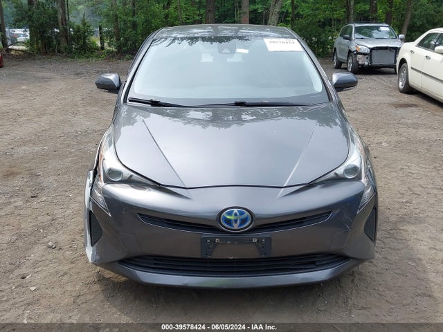 Toyota Prius Two 2017 JTDKBRFUXH3032451 Image 12