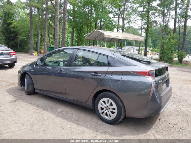 Toyota Prius Two 2017 JTDKBRFUXH3032451 Image 3