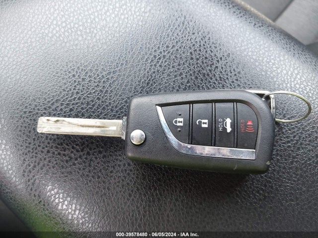Toyota CAMRY LE 2019 4T1B11HK2KU713958 Image 11