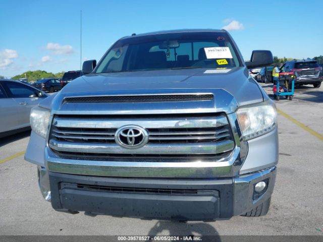5TFRW5F16HX215386 Toyota Tundra Sr5 5.7l V8