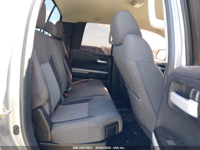 5TFRW5F16HX215386 Toyota Tundra Sr5 5.7l V8