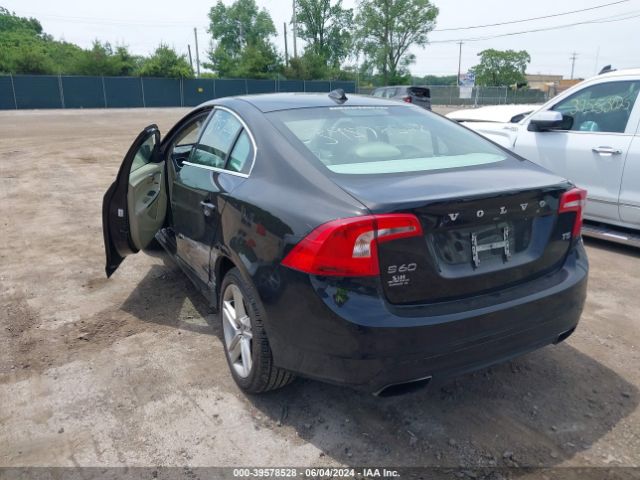 YV140MFK2F1361213 Volvo S60 T5 Premier
