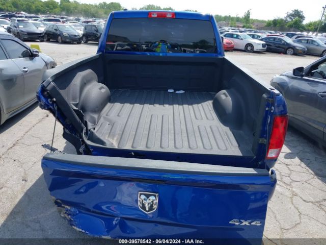 1C6RR7FT9HS607366 RAM 1500 Express Quad Cab 4x4 6'4 Box