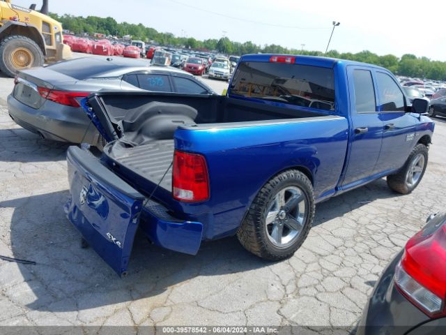 1C6RR7FT9HS607366 RAM 1500 Express Quad Cab 4x4 6'4 Box