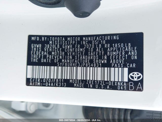 Toyota COROLLA LE 2018 5YFBURHE3JP854831 Image 9