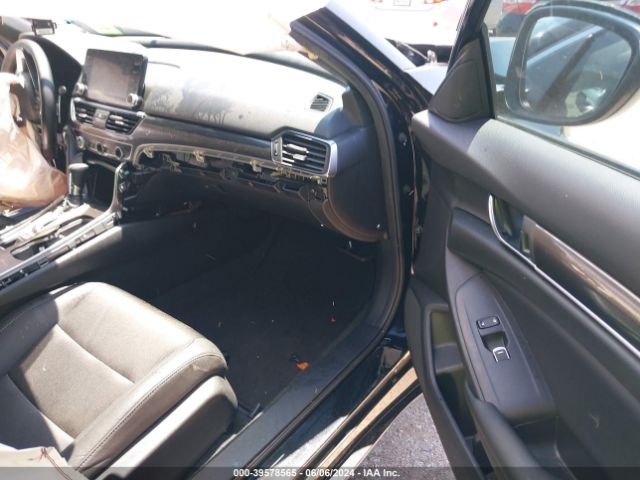1HGCV1F31KA142331 Honda Accord Sport