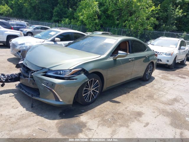 58ADA1C15NU016594 Lexus ES 300H