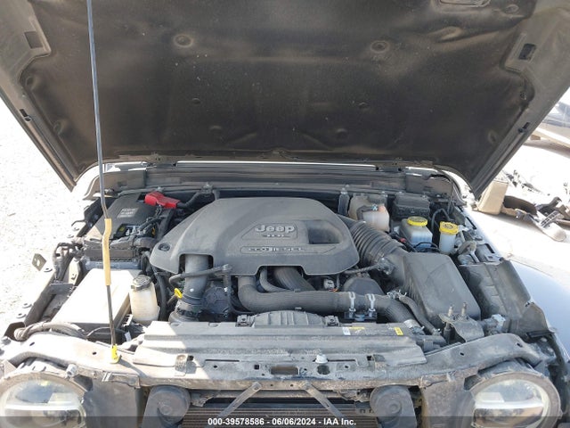 1C4HJXEM5MW550043 Jeep Wrangler Unlimited Sahara Altitude 4x4