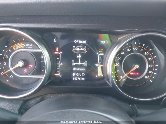 1C4HJXEM5MW550043 Jeep Wrangler Unlimited Sahara Altitude 4x4