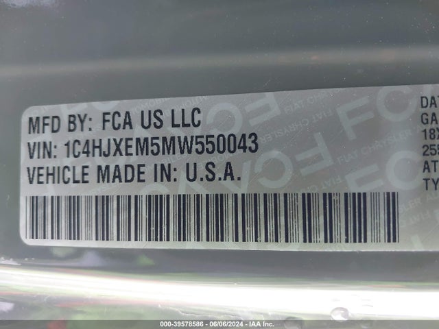 1C4HJXEM5MW550043 Jeep Wrangler Unlimited Sahara Altitude 4x4