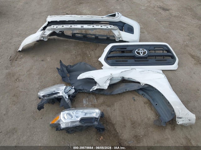 Toyota Tacoma Sr 2017 5TFRX5GN7HX093832 Image 12