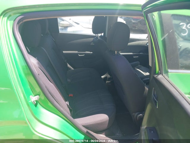 Chevrolet Sonic Lt Auto 2015 1G1JC6SG6F4102034 Image 8