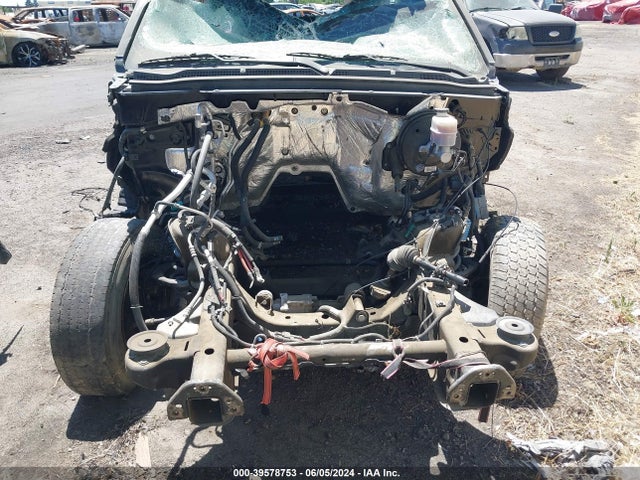 Chevrolet Tahoe Lt 2018 1GNSCBKC9JR366059 Image 10