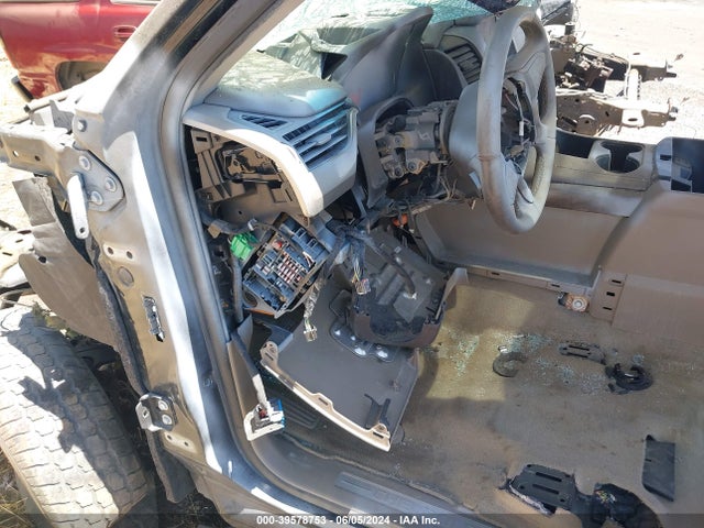 Chevrolet Tahoe Lt 2018 1GNSCBKC9JR366059 Image 6