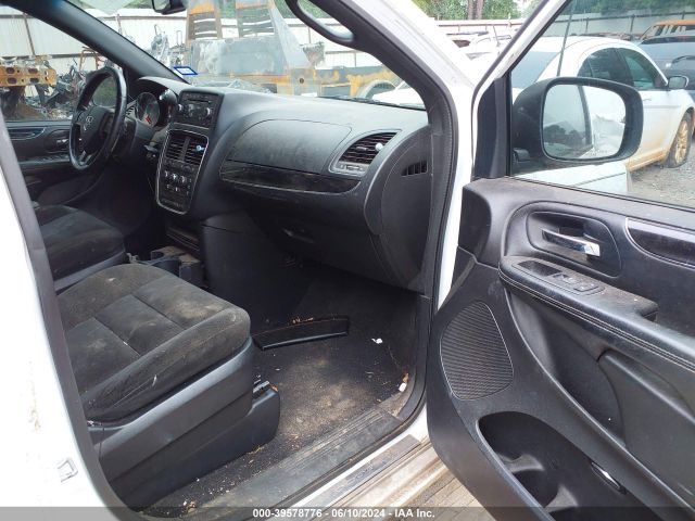2C4RDGBG2GR184453 Dodge Grand Caravan Se Plus