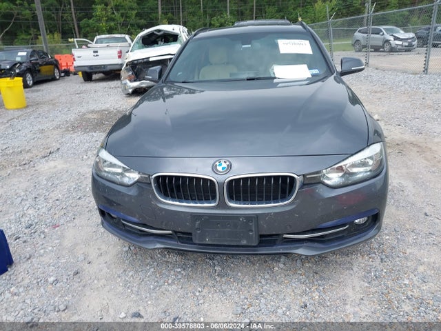 WBA8K3C32HA023285 BMW 330i Xdrive