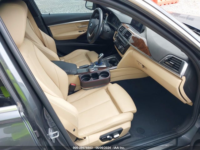 WBA8K3C32HA023285 BMW 330i Xdrive