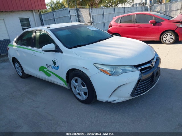 Toyota CAMRY LE 2015 4T4BF1FK1FR451317 главное изображение