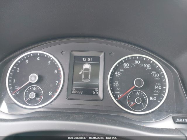 WVGBV7AX7GW586715 Volkswagen TIGUAN SE