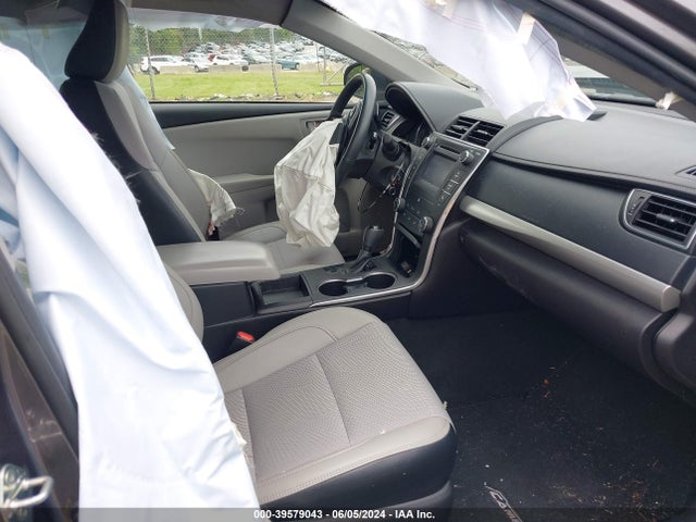 4T1BF1FK5HU788263 Toyota CAMRY SE
