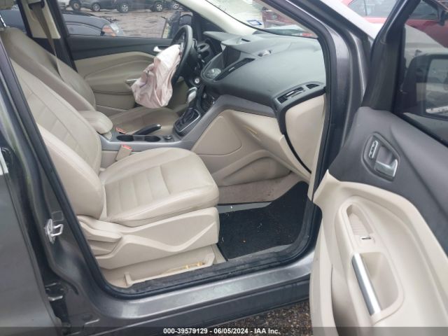 1FMCU0G97EUB38569 Ford ESCAPE SE