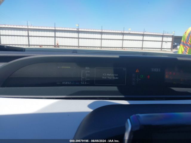 JTDKARFU4J3546109 Toyota Prius Four Touring
