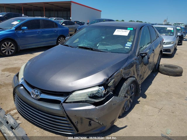 Toyota CAMRY LE 2015 4T4BF1FK9FR500909 Image 2