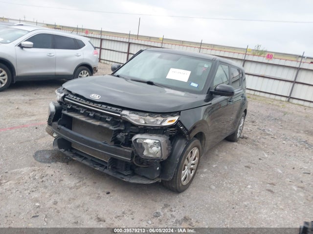 KIA SOUL LX 2020 KNDJ23AU3L7703301 Image 2