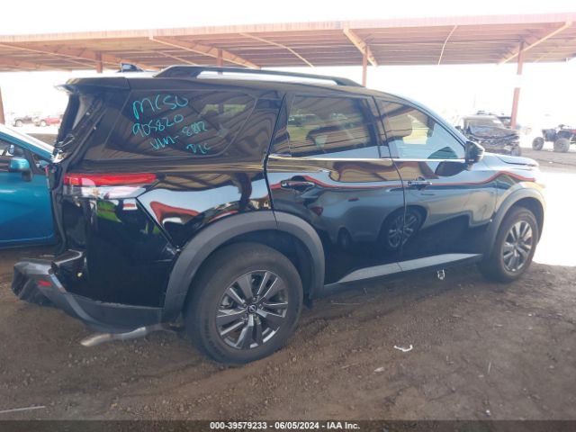 5N1DR3BD7NC238812 Nissan Pathfinder Sv 4wd