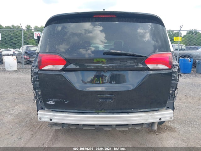 2C4RC1BG8LR123053 Chrysler Pacifica Touring L